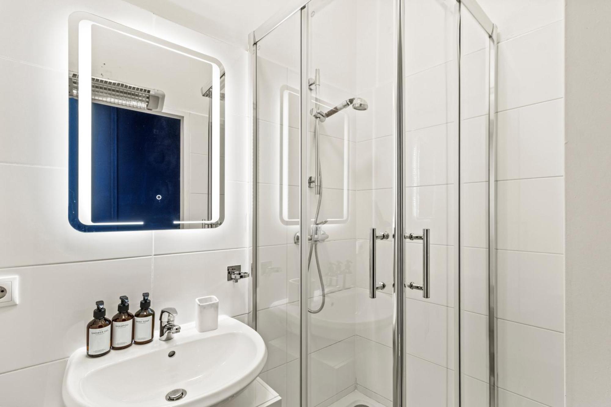 City Apartment - 2 Min To U1 Reumannplatz Vienna Exterior photo